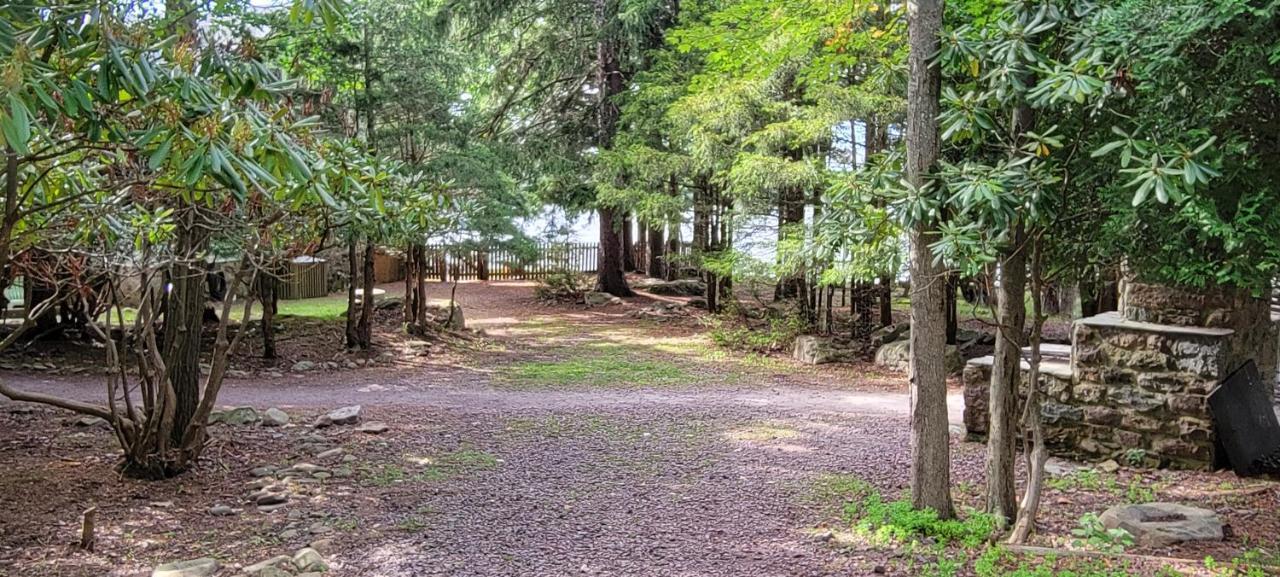 5 Bdr Cabin Game Rm Large Deck Fireplace Firetable Лейк-Хармони Экстерьер фото